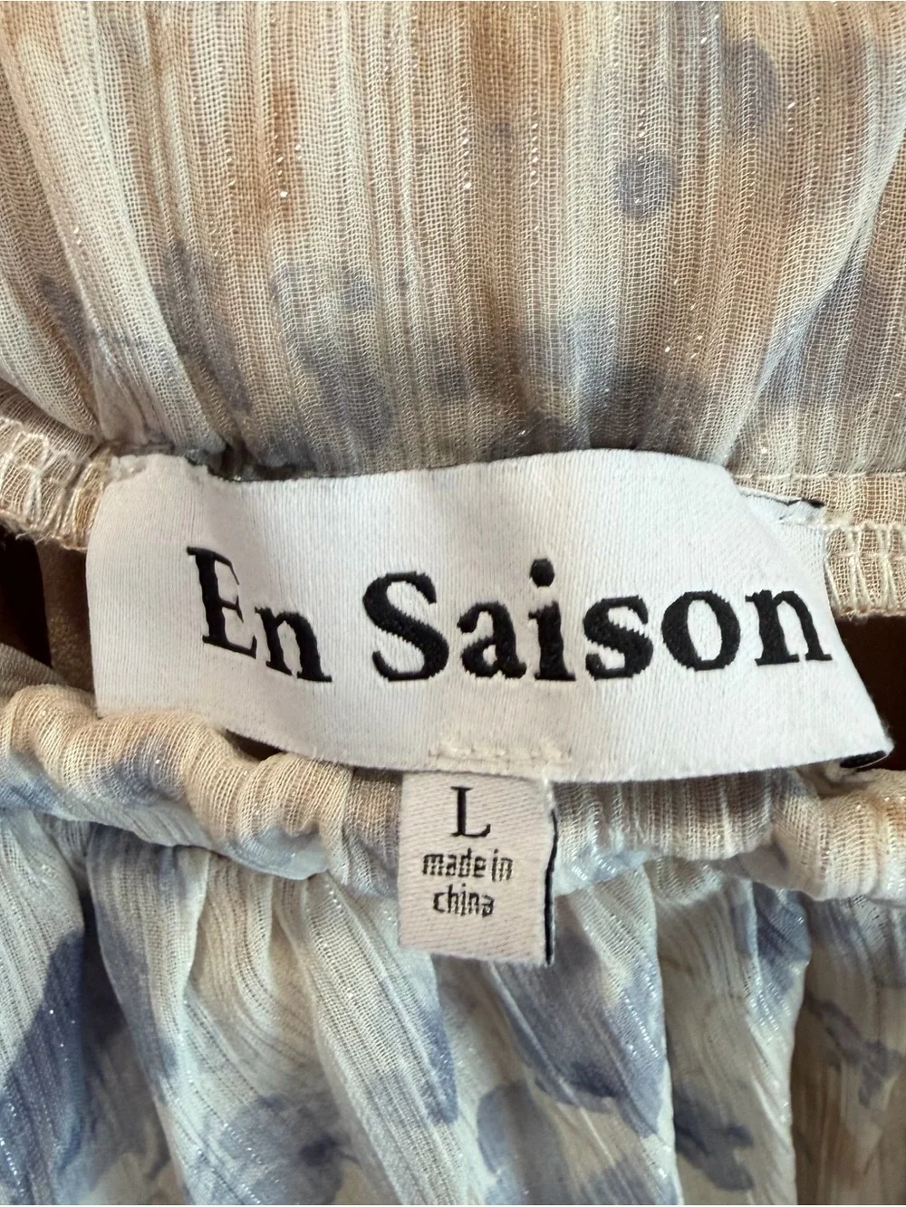 En Saison Cream Floral Skirt with Blue Blooms Sz. Large
